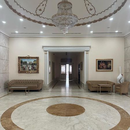 Акку Hotel Nur-Sultan  Exterior photo